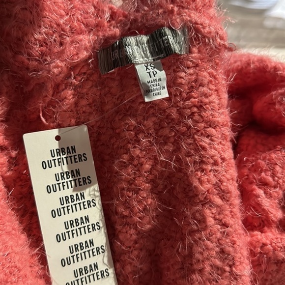 NWT URBAN OUTFITTER Riona Cardigan Sweater size XS hc - Picture 7 of 9